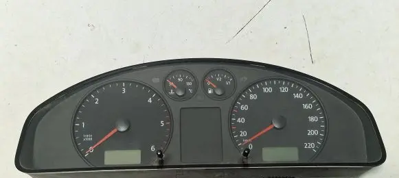 Volkswagen Transporter - Caravelle T5 Speedometer (instrument cluster) 88311346