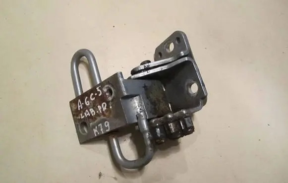Audi A6 S6 C5 4B Front door upper hinge 4B0831412B