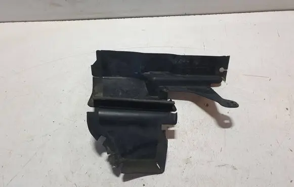 Volvo S80 Intercooler air guide/duct channel 30678190