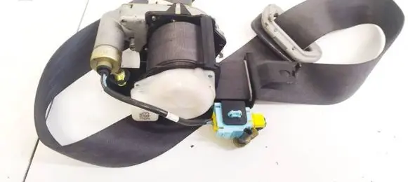 Honda CR-V Front seatbelt NSB087GR18