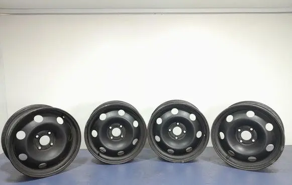 Peugeot 5008 R18 forged rim KBA44544