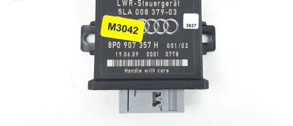 Audi A6 S6 C6 4F Light module LCM 8P0907357H M3042