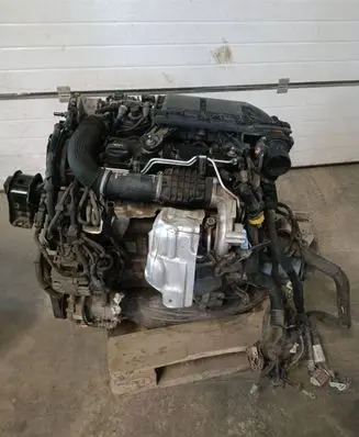 Peugeot 208 Engine 8HR 10FDBZ