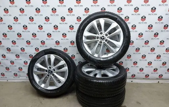 Mercedes-Benz C W205 R17 alloy rim A2054018000