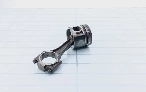 Volvo V50 Piston with connecting rod BHS