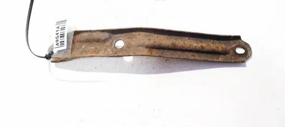 Toyota Avensis T270 Bracket in trunk/boot 