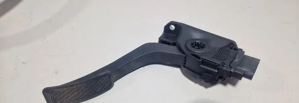 Ford B-MAX Accelerator throttle pedal 8V219F836AB