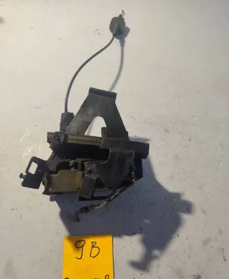 Ford Fiesta Front door lock 928478239