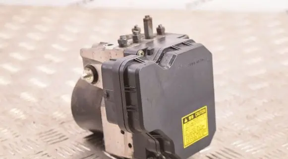 Lexus RX 300 ABS Pump 8954148060