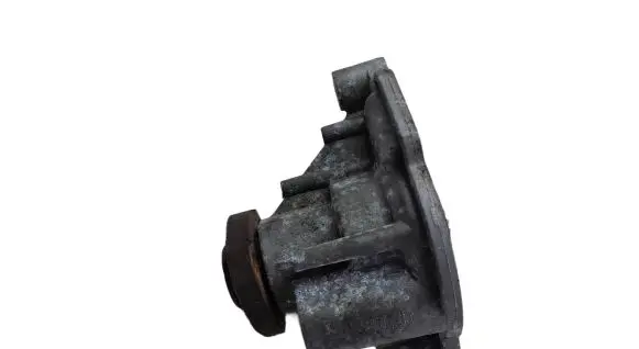 Volkswagen Touran I Water pump 03C121019A