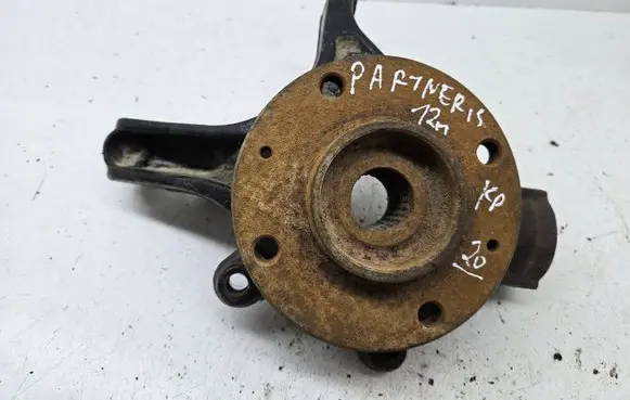 Citroen Berlingo Front wheel hub