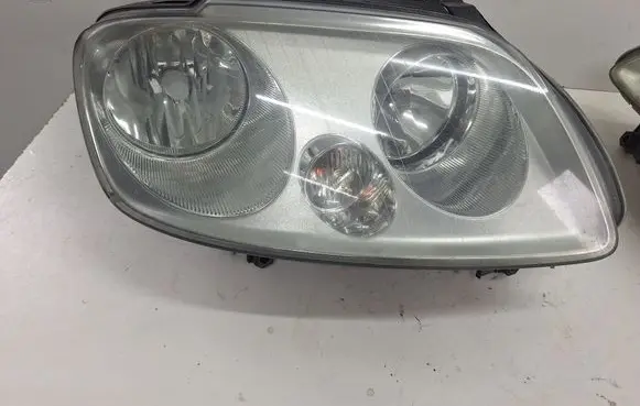Volkswagen Caddy Headlight/headlamp
