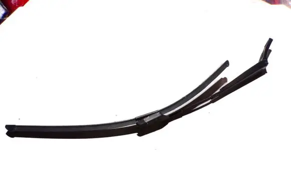 Volkswagen Golf V Front wiper blade arm 1Q1955409