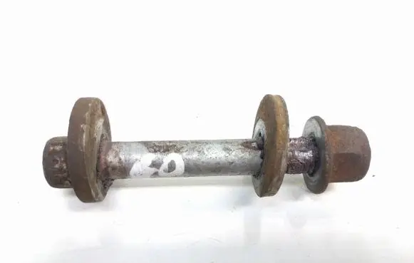 Volvo XC70 Rear suspension camber bolt 