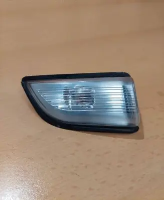Volvo XC60 Mirror indicator light 263030
