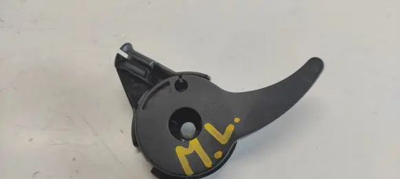 Engine bonnet (hood) release handle