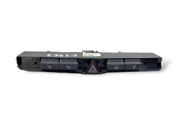 Opel Zafira B Hazard light switch 13100110 03758025
