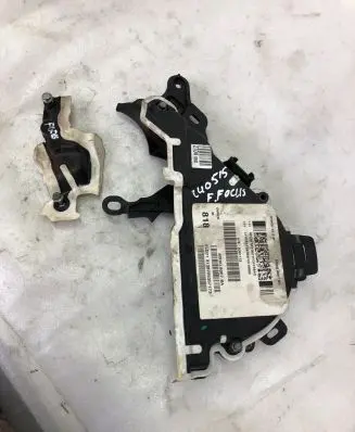Ford Focus Timing belt guard (cover) Mx6q6007ba