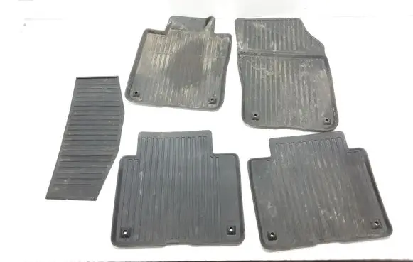 Volvo S90, V90 Car floor mat set 32357405 32357409 32357398