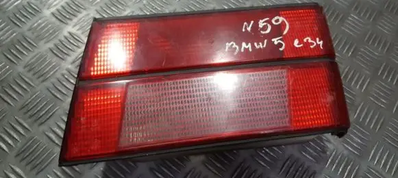 BMW 5 E34 Tailgate rear/tail lights 83515620