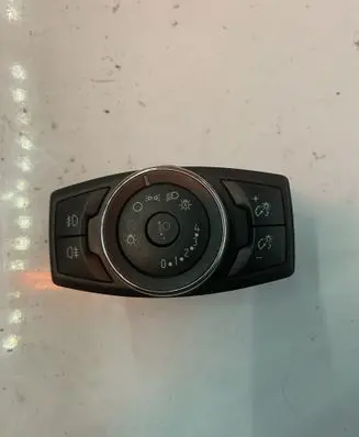 Ford Transit Custom Light switch 10107130