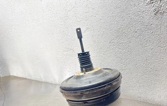Opel Vivaro Brake booster 8200025772 91166198 904R