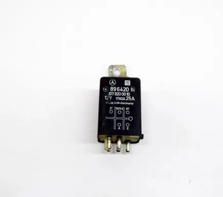 Mercedes-Benz SLC C107 Other relay A1078200010 1078200010