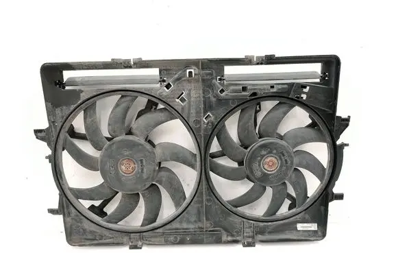 Audi Q5 SQ5 Radiator cooling fan shroud 8K0121003M M136317