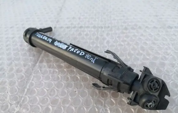 Opel Zafira C Headlight washer spray nozzle