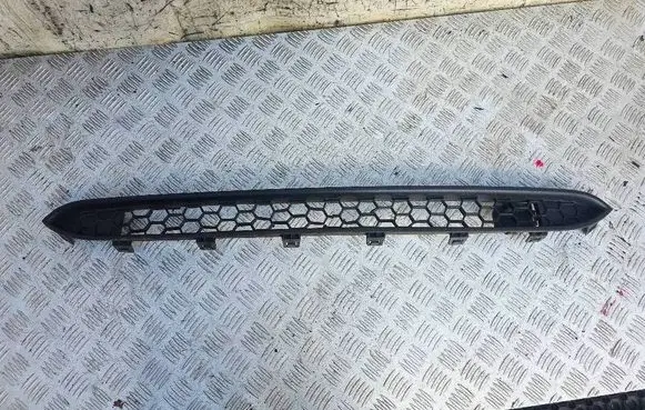 Fiat Punto (199) Front bumper lower grill 735500121