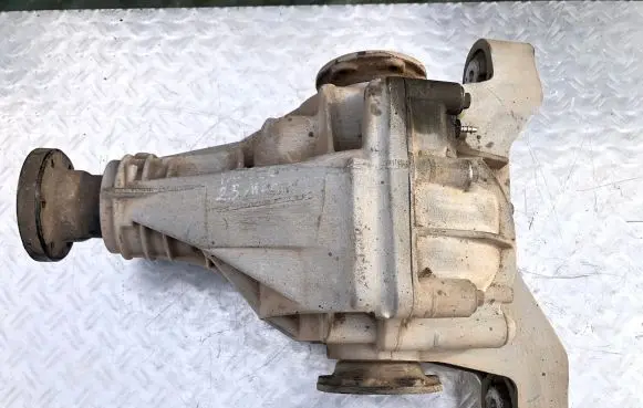 Volkswagen Touareg I Rear differential GNF 0AB525015P D3420773