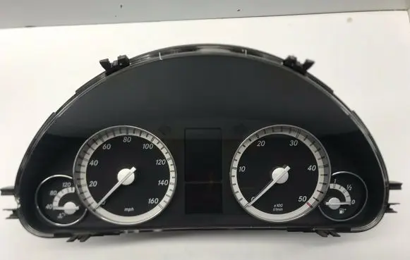 Mercedes-Benz C AMG W203 Speedometer (instrument cluster) A2035404248 nr49