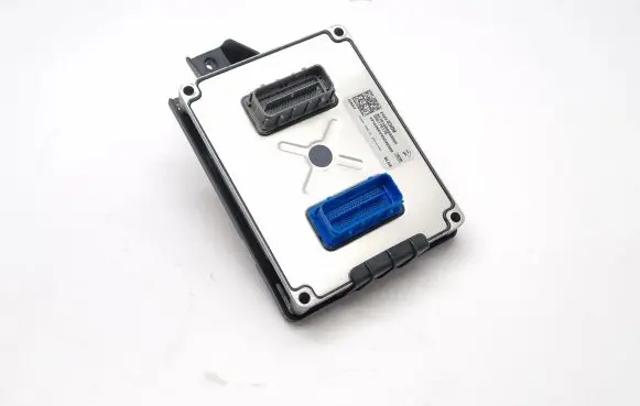 Chevrolet Volt II Engine control unit/module 24280309 000170175 8470100000000X