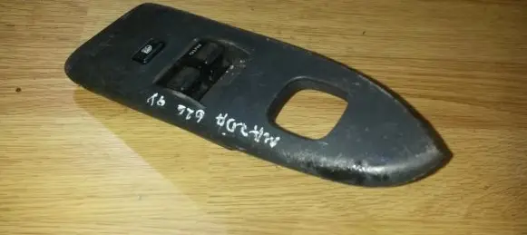 Mazda 626 Electric window control switch