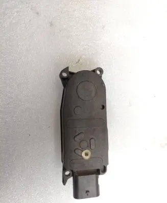 Peugeot 2008 II Radiator active air flap actuator 5877R1001A 21173P58783
