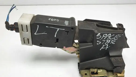 Mitsubishi Space Star Rear door lock