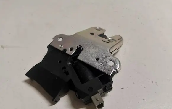 Audi A5 8T 8F Tailgate/trunk/boot lock/catch/latch 4F5827505