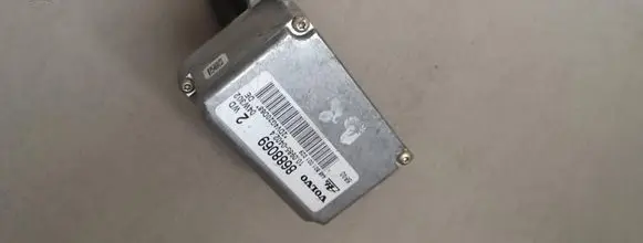 Volvo S60 ESP acceleration yaw rate sensor 8688069