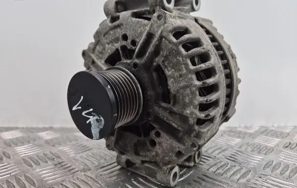Mercedes-Benz E W212 Generator/alternator A0141541302