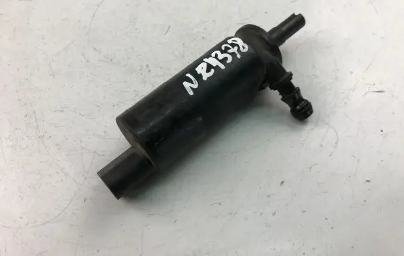 BMW 7 E65 E66 Water pump 6973097