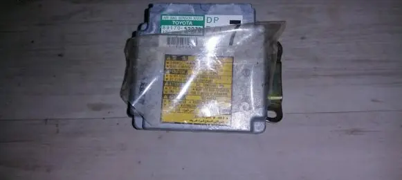Toyota Yaris Airbag control unit/module 8917052070 89170-52070