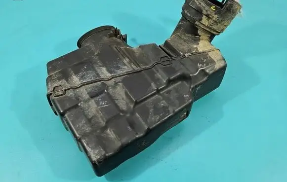 Citroen C4 I Picasso Intake resonator 9653637880 IMPRK1521009