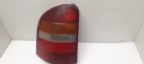 Ford Mondeo MK I Rear/tail lights 93BG13N004EA