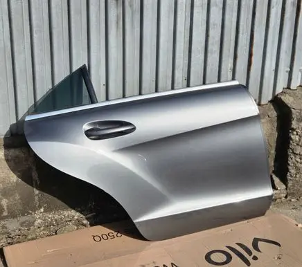 Mercedes-Benz CLS C218 X218 Rear door 