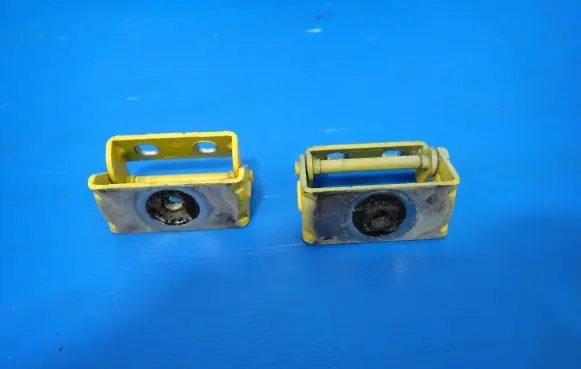 Fiat 500 Tailgate/trunk/boot hinge