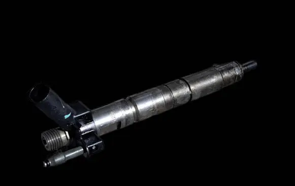BMW 5 E60 E61 Fuel injector 7805428