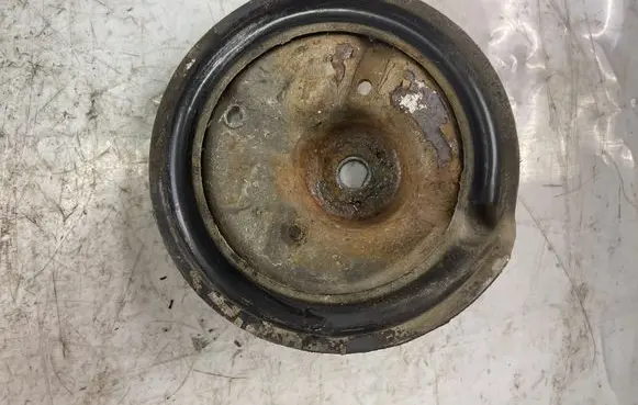 Hyundai Matrix Coil spring mount 