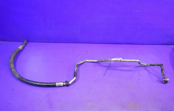Audi A4 S4 B5 8D Air conditioning (A/C) pipe/hose 