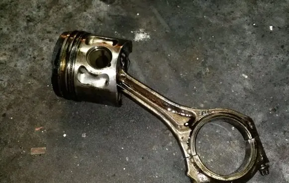 Audi A6 S6 C5 4B Piston with connecting rod 78L51
