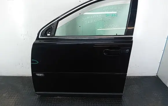 Volvo XC90 Front door 45226